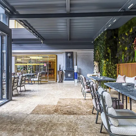 Eurostar Old & 4* Istanbulská provincie