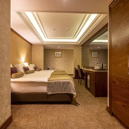 Eurostar Old & 4*
