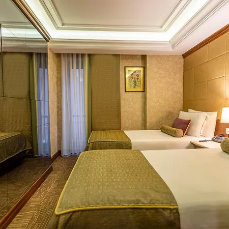 Hotel Eurostar Old & 4*